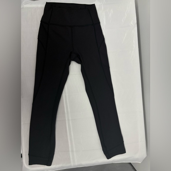 Lululemon In Movement Tight 25" *Everlux Black - Picture 6 of 12